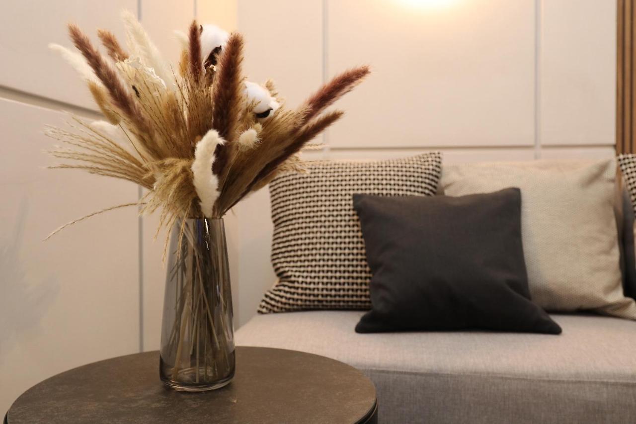 Appartement Charming & Luxurious Gem à Olbia Extérieur photo